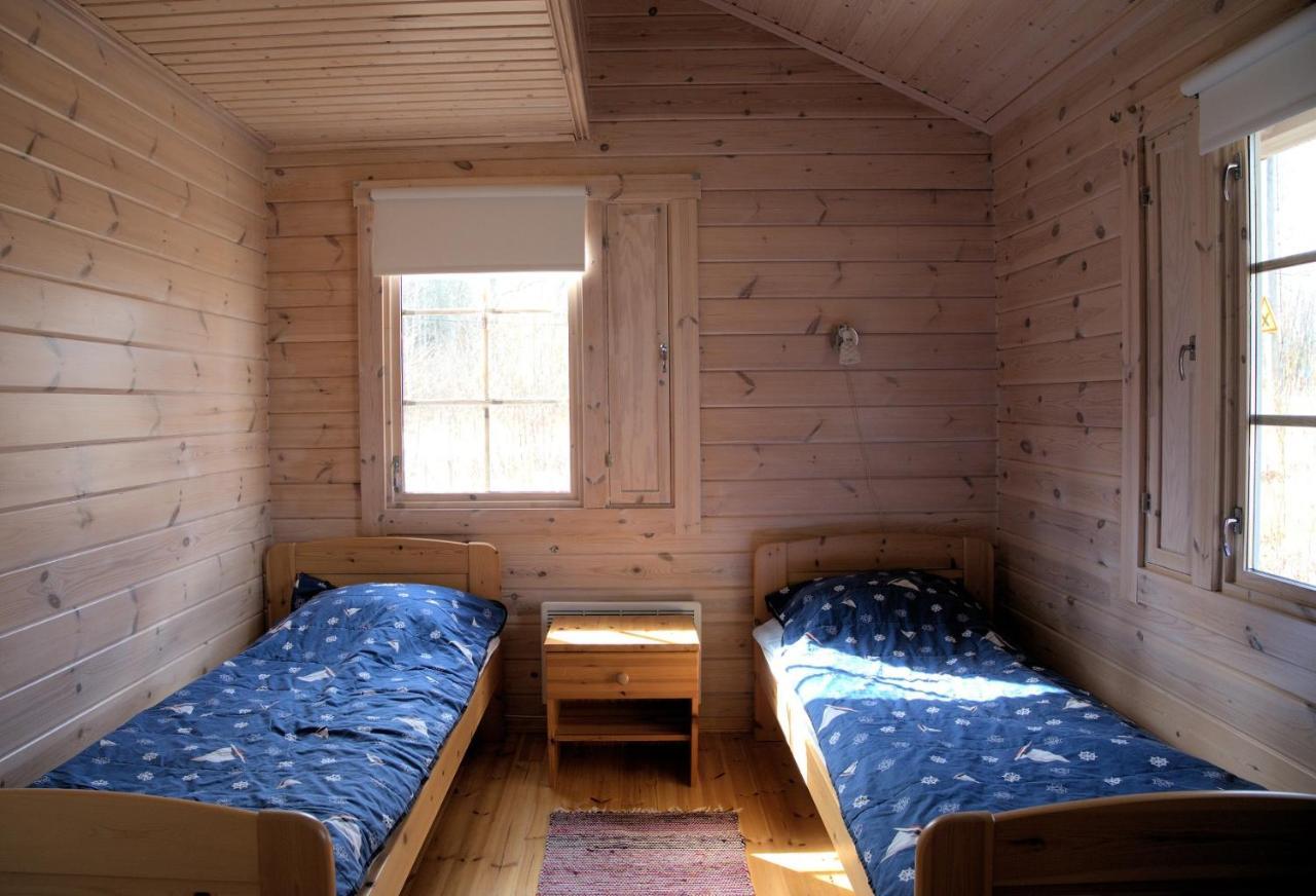 Pukinsaaren Camping คริชตินานเกาพุงกิ ภายนอก รูปภาพ