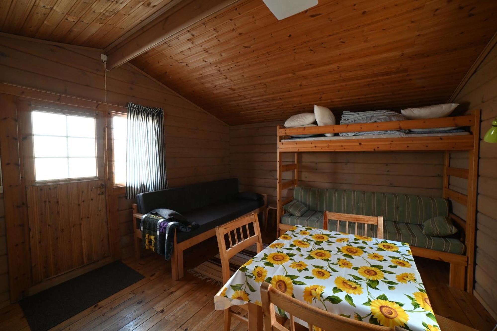 Pukinsaaren Camping คริชตินานเกาพุงกิ ภายนอก รูปภาพ